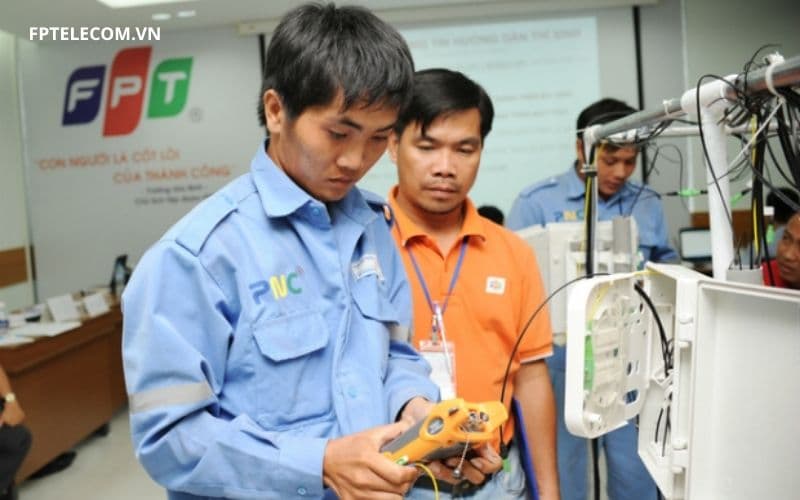 Quy trình lắp mạng FPT tại Bình Dương nhanh chóng và chuyên nghiệp